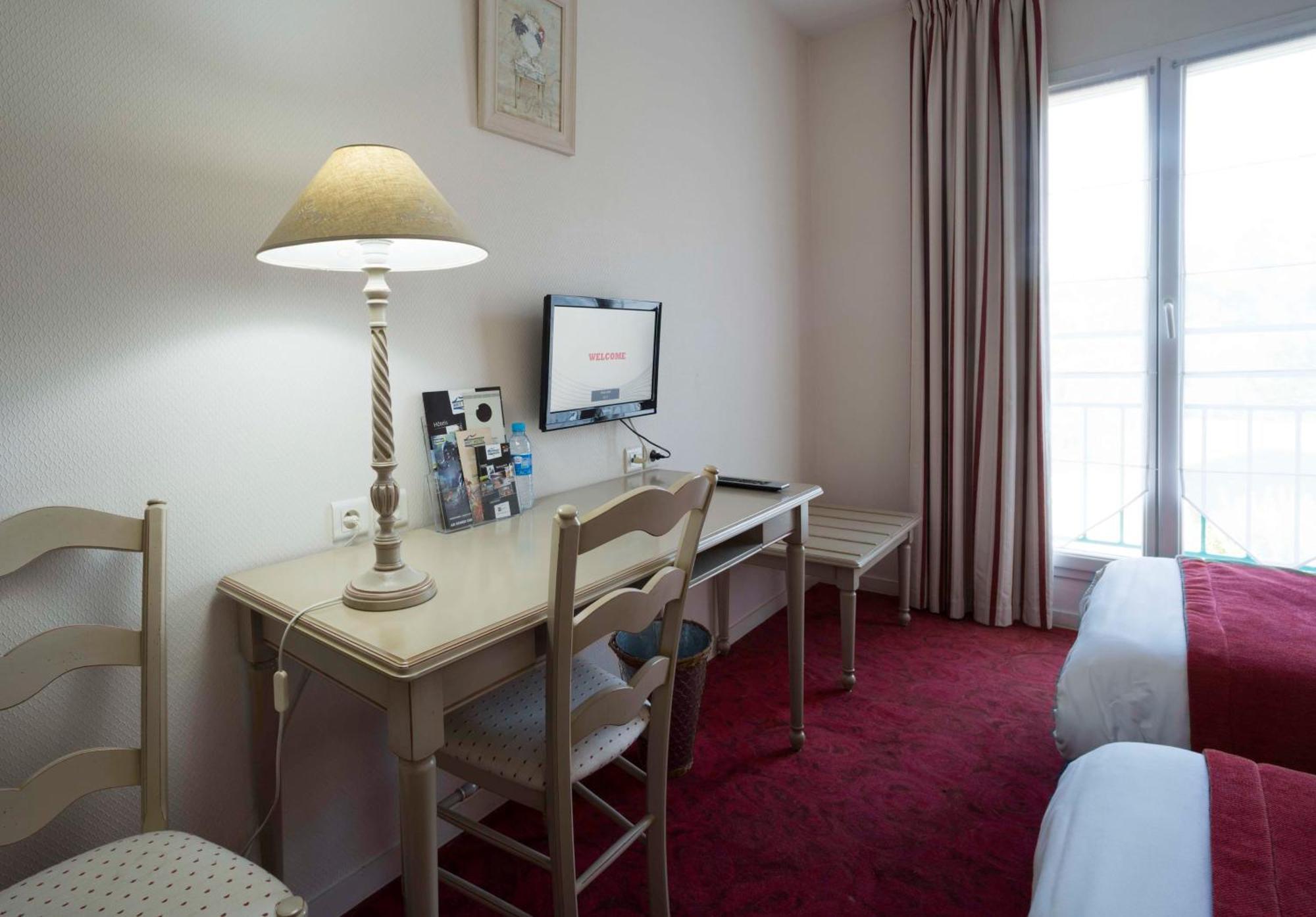 Brit Hotel Du Perche Nogent-le-Rotrou Kültér fotó